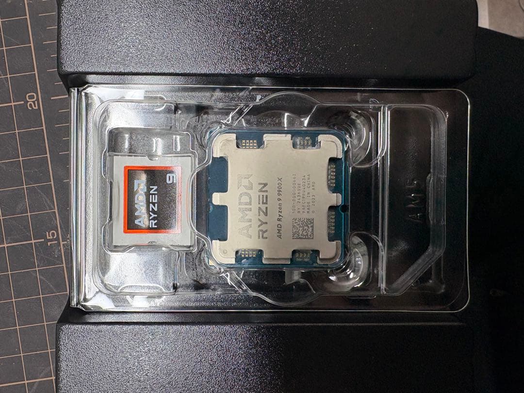 AMD Ryzen 9 9900Xプロセッサー