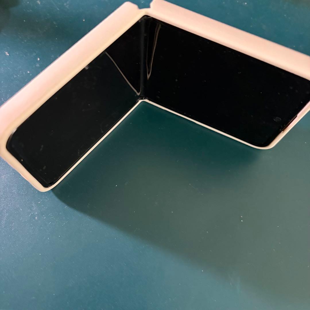 スマートフォン本体 Samsung Galaxy Z Flip4 8GB+128GB