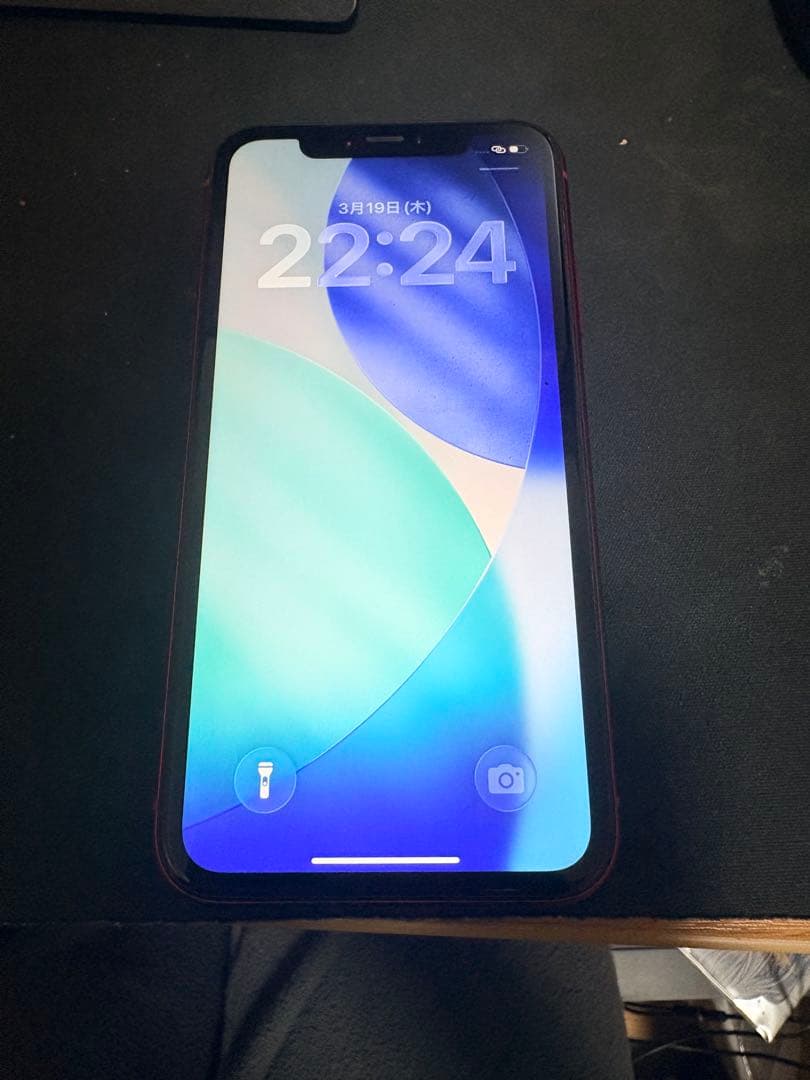Apple iPhone 11 (赤) 本体 バッテリー容量82%