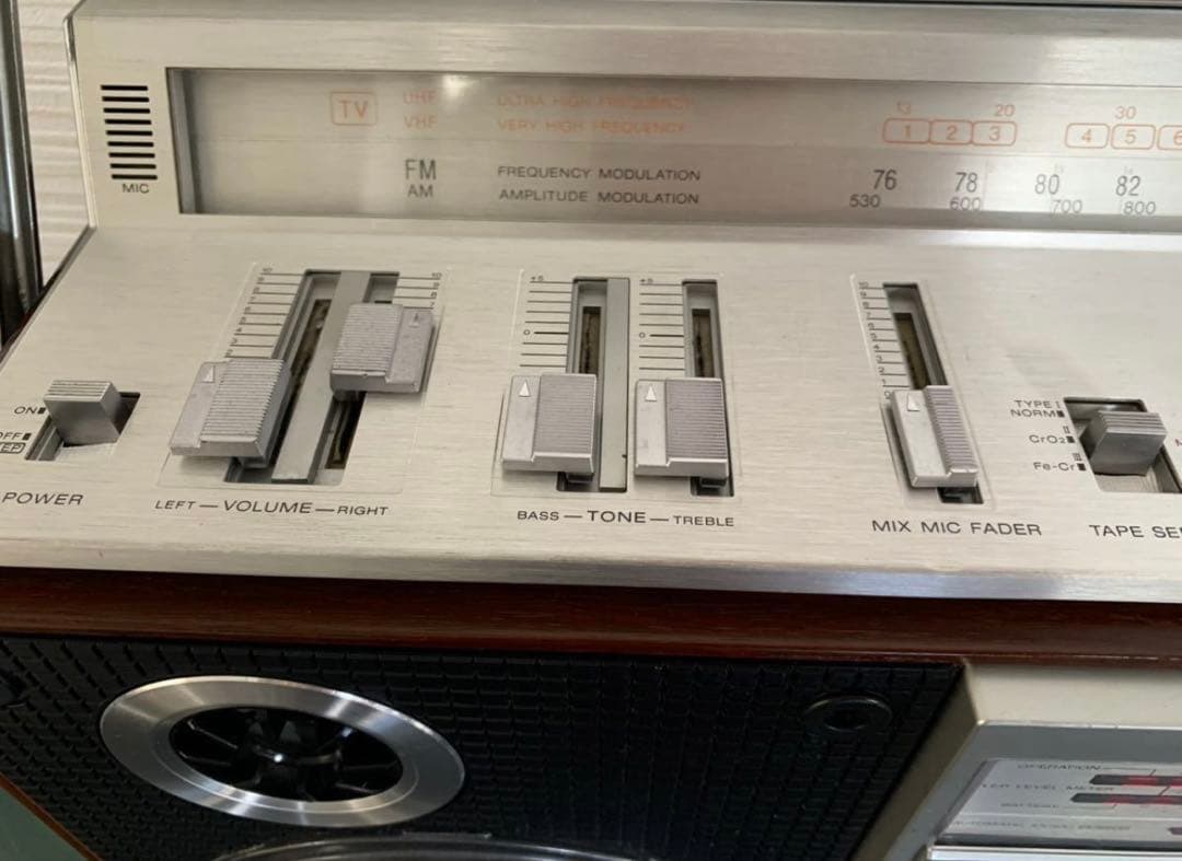 美品! 動作品! ブルーツゥース変更可能SONY ラジカセ　CFS-V8