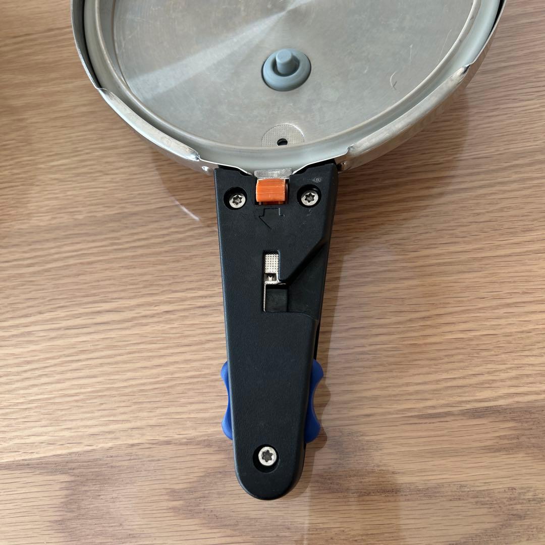 【WMF】圧力鍋 neo perfect 2.5L