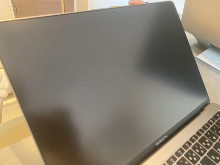 APPLE MacBook Pro MACBOOK PRO 2017 13インチ
