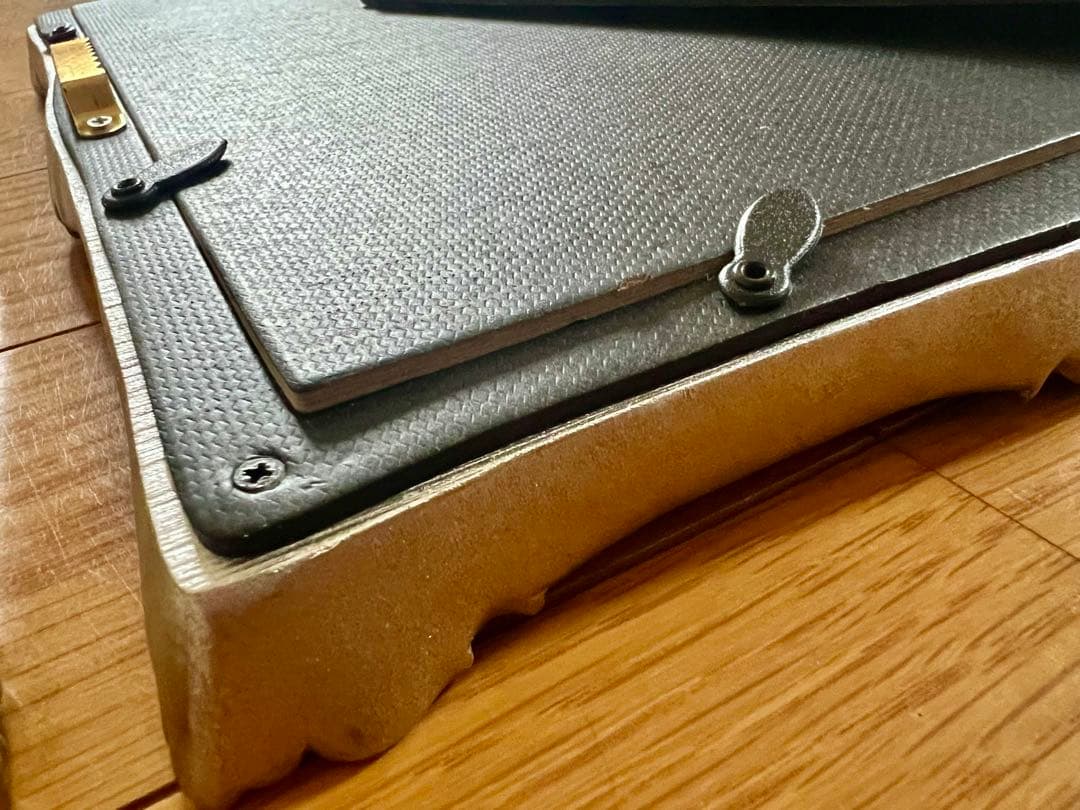 LAURA ASHLEY 大きめゴールドフォトフレーム 写真たて2個セット