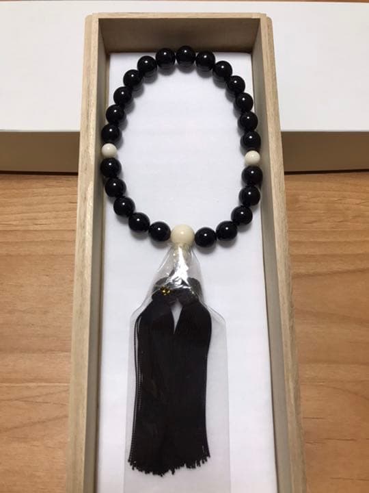 数珠　黒珊瑚シナ海仕立て念珠
