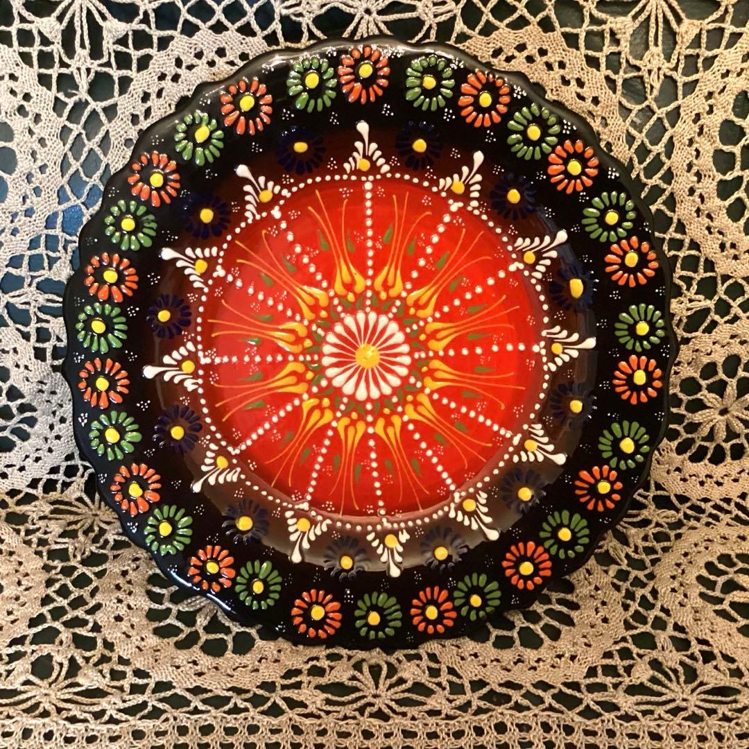 トルコ キュタフヤ焼 手書き 飾り皿 26cm ①