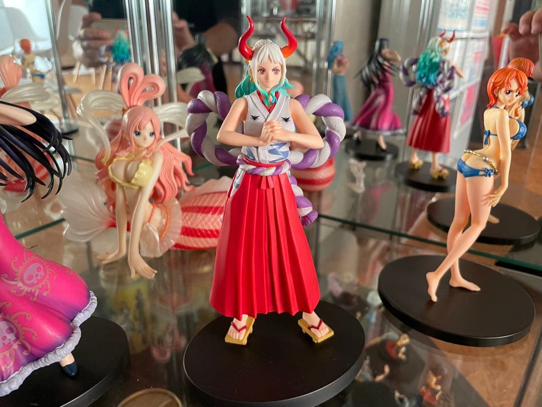 ONE PIECEフィギュア　宴　他オマケ付き