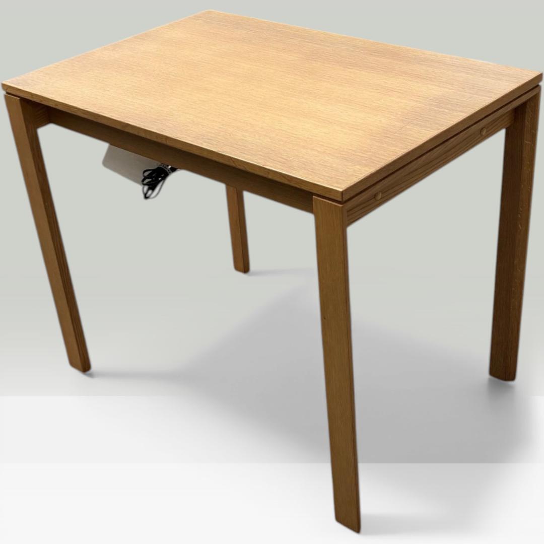 美品　カリモク　ユーティリティ　デスク 学習机　２口　コンセント付　国産　木製