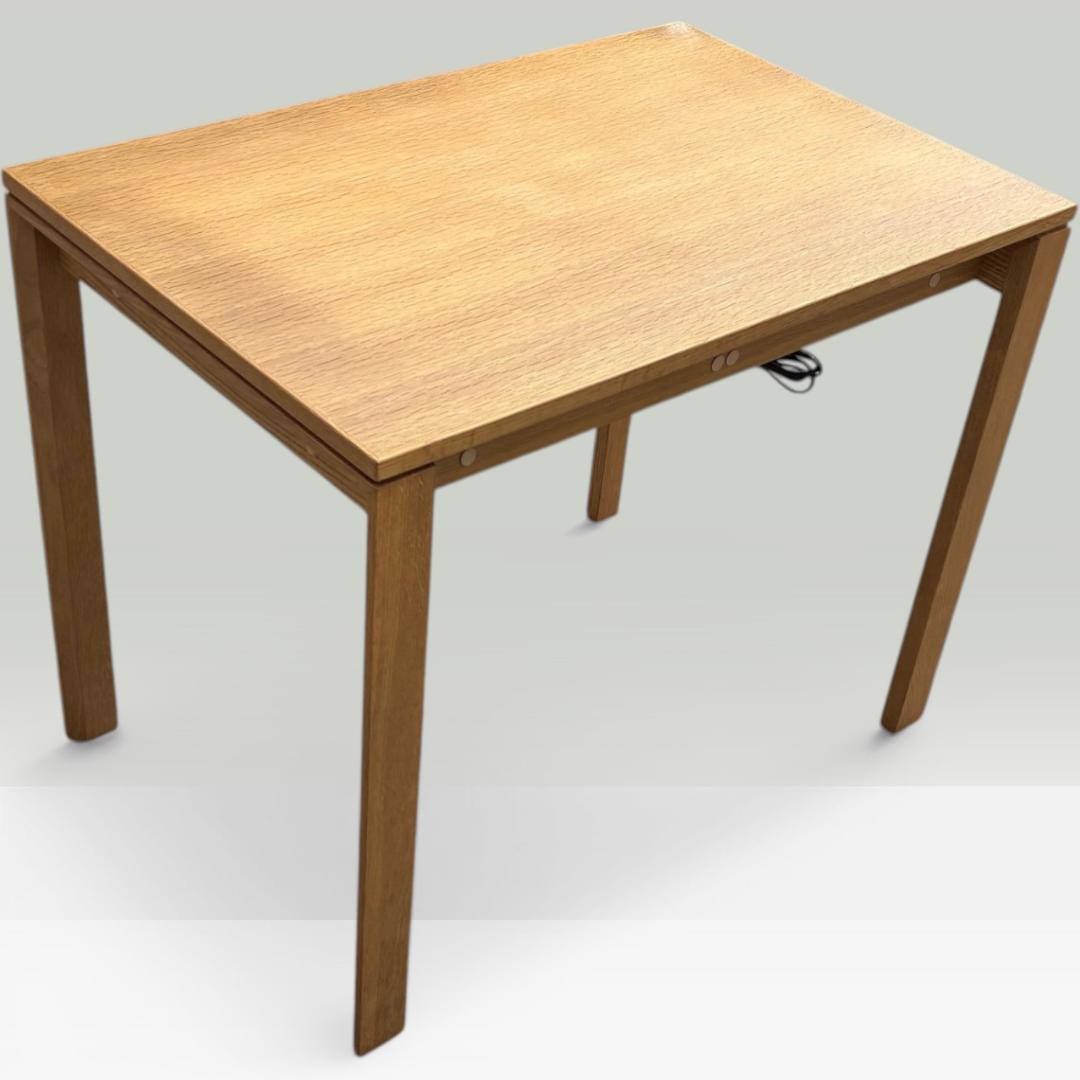 美品　カリモク　ユーティリティ　デスク 学習机　２口　コンセント付　国産　木製