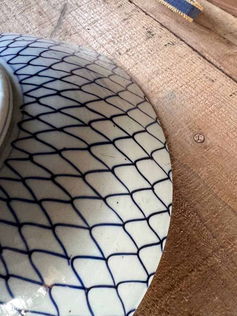 実家整理　古い大鉢