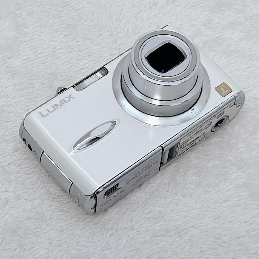 稼働 パナソニック LUMIX DMC-FX01 デジタルカメラ ホワイト 白