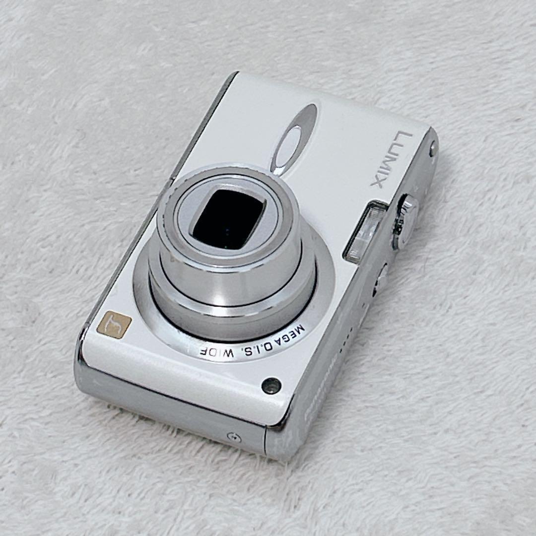 稼働 パナソニック LUMIX DMC-FX01 デジタルカメラ ホワイト 白