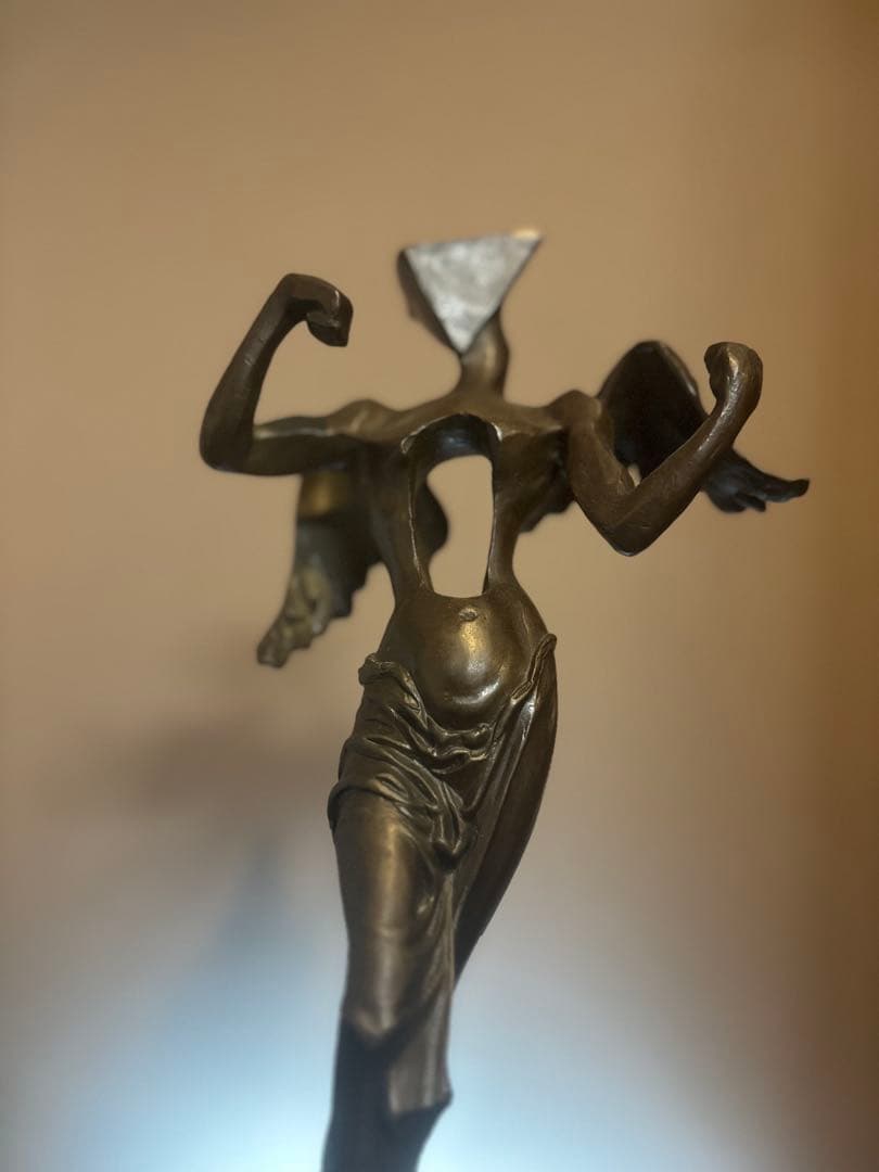 サルバドール・ダリ 超現実の天使 ブロンズ像 プロップ レプリカ 約40cm