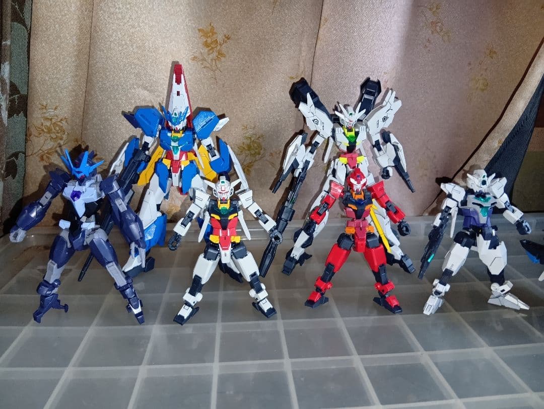 HGガンダムビルドファイターズシリーズ１４体セット＋鉄血５体色々セット