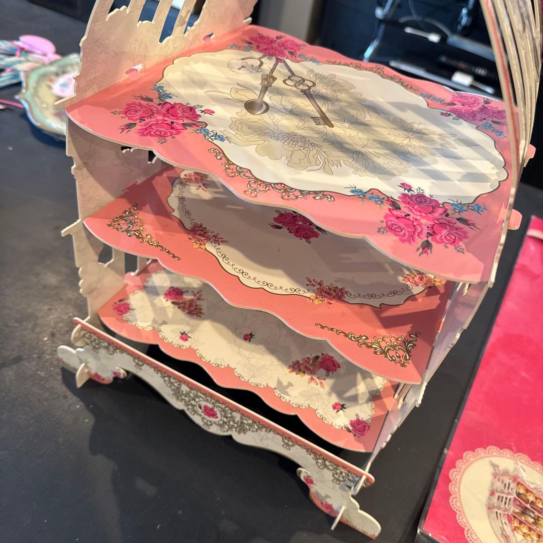 talking tables birdcage Cake stand 他