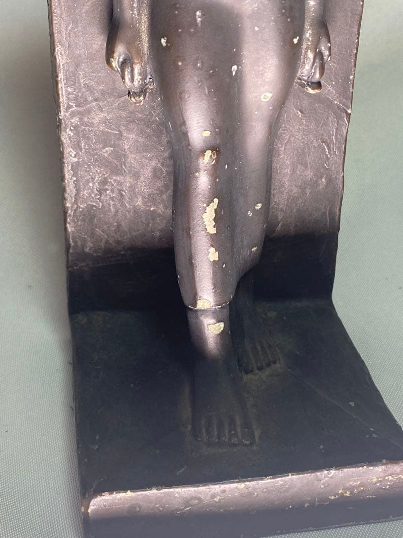 2857❣️エジプト　置物　ラムセス2世と王妃　金属製