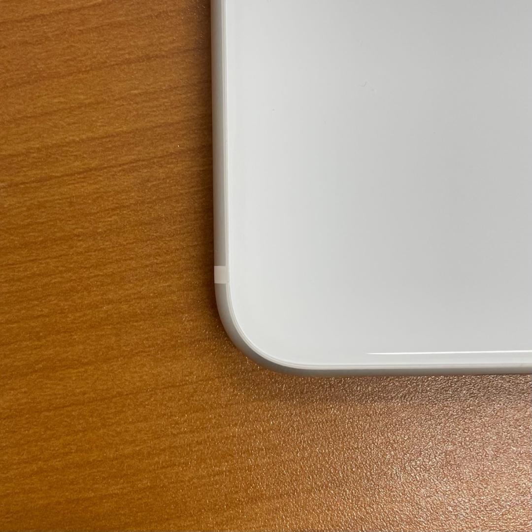 中*山様 動作確認済み iPhone SE 128GB ID:F0390