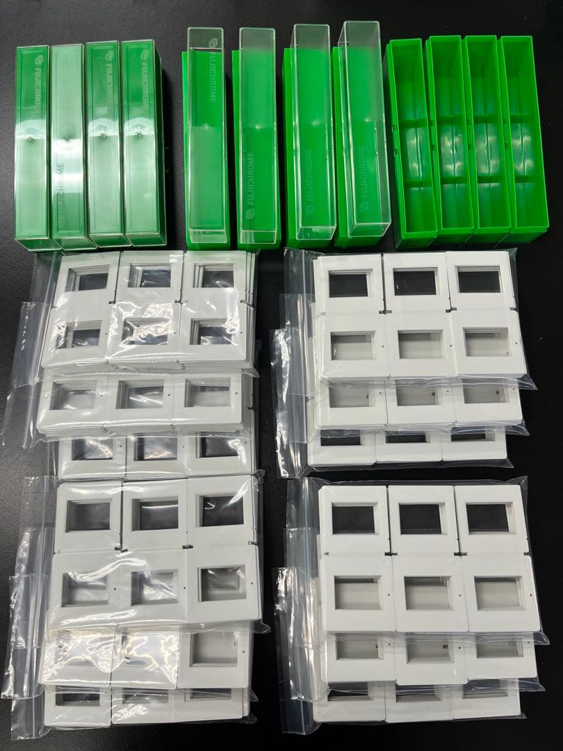 富士フィルム　スライドマウント　未使用品　360枚（＋ケース）