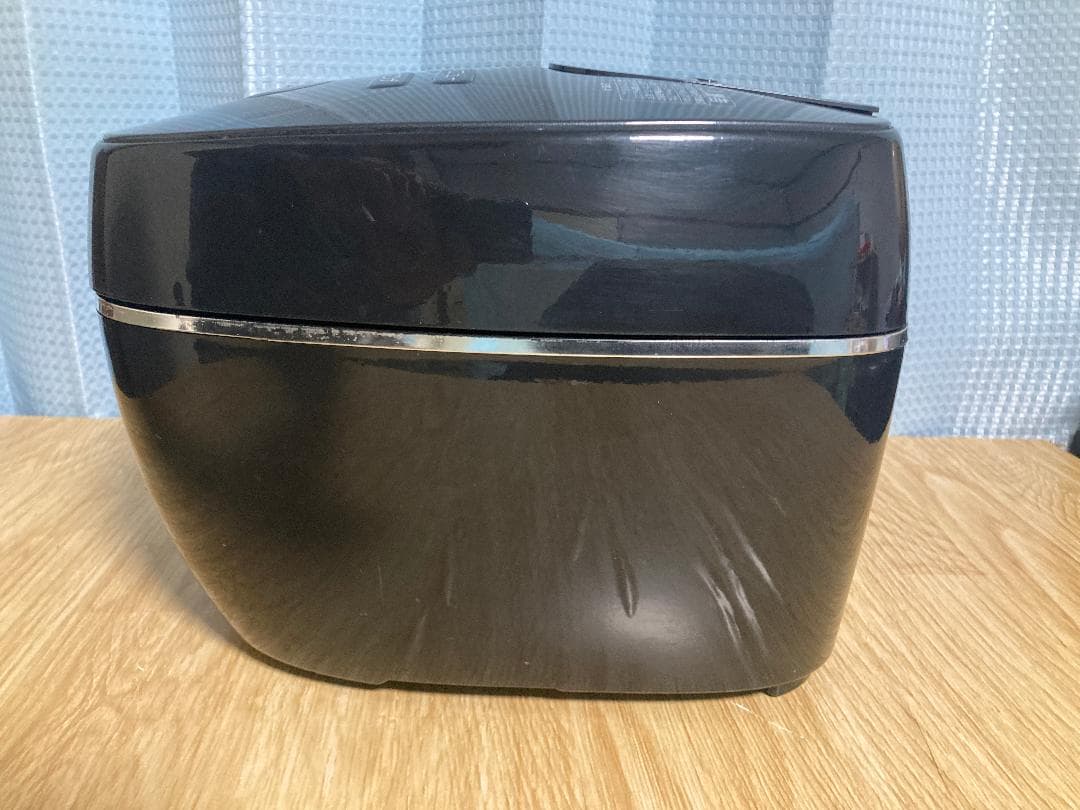 ★TIGER JPB-A100 圧力IH炊飯ジャー炊飯器 5.5合炊き