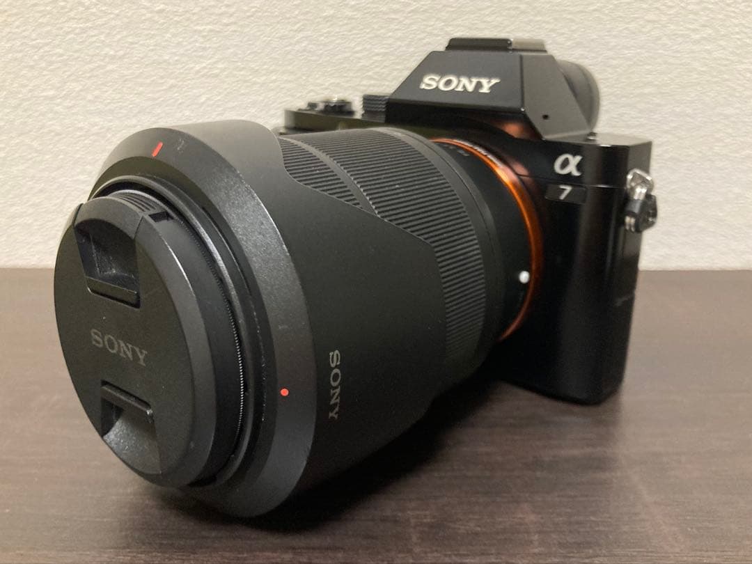 SONY α7 ILCE-7 SEL2870付き フルサイズミラーレス