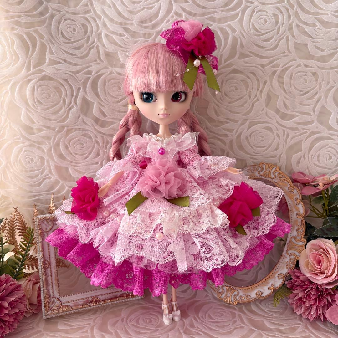 ローズガーデンのプリンセスドレス（ドールドレス・ハンドメイド）
