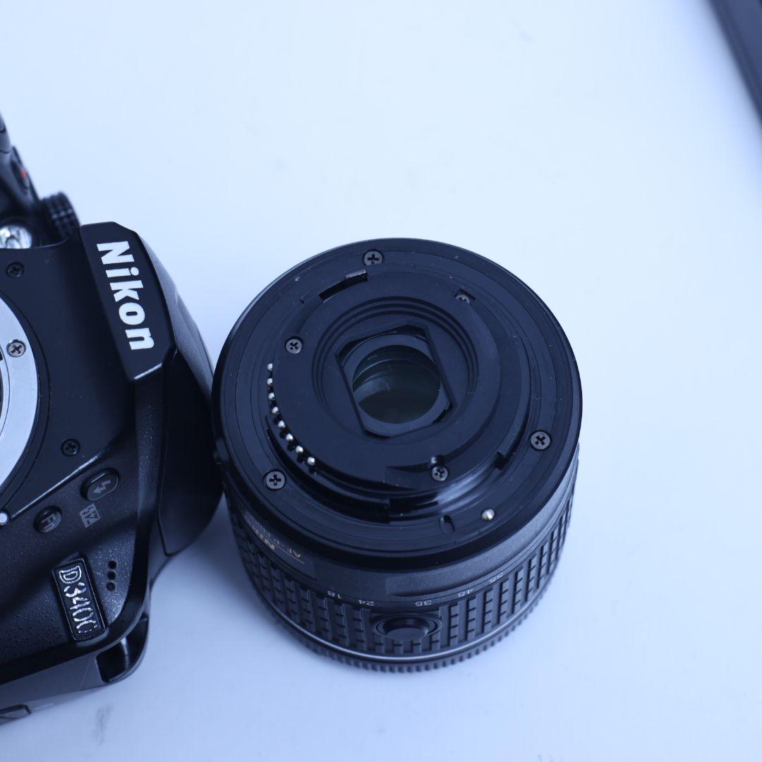 Nikon D3400 一眼レフデジタルカメラ 電池 充電器 標準レンズ付
