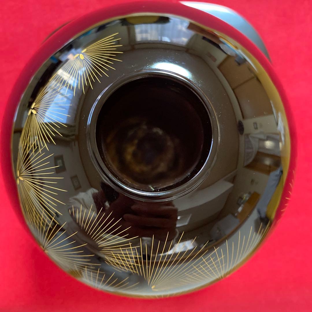 輪島塗　中谷作　漆器　丸花器　寿松　沈金　1点 花台付き　花瓶　フラワーベース