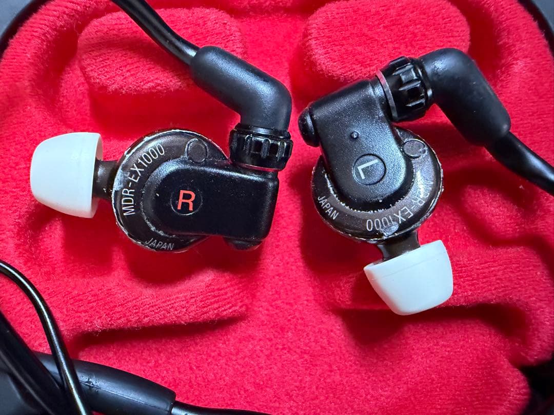 イヤホン SONY MDR-EX1000