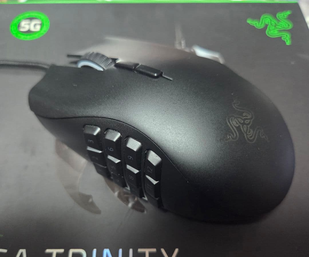 Razer Naga Trinity ゲーミングマウス