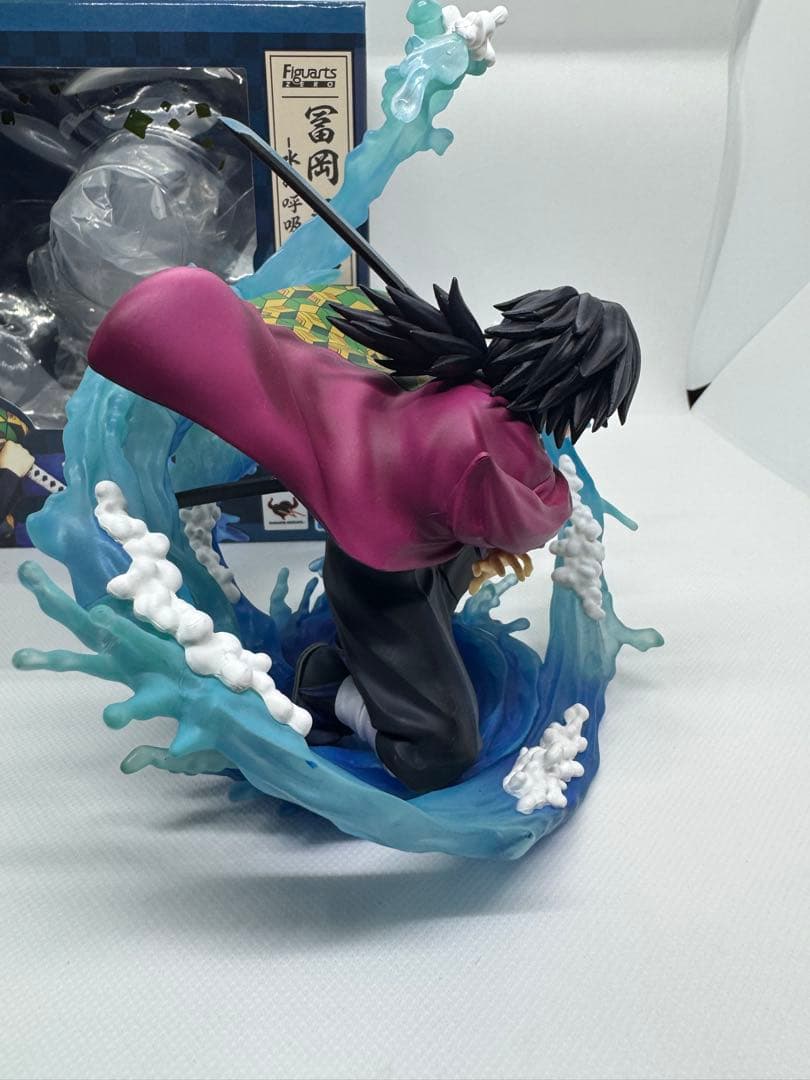 鬼滅の刃　フィギュアアーツZERO 冨岡義勇