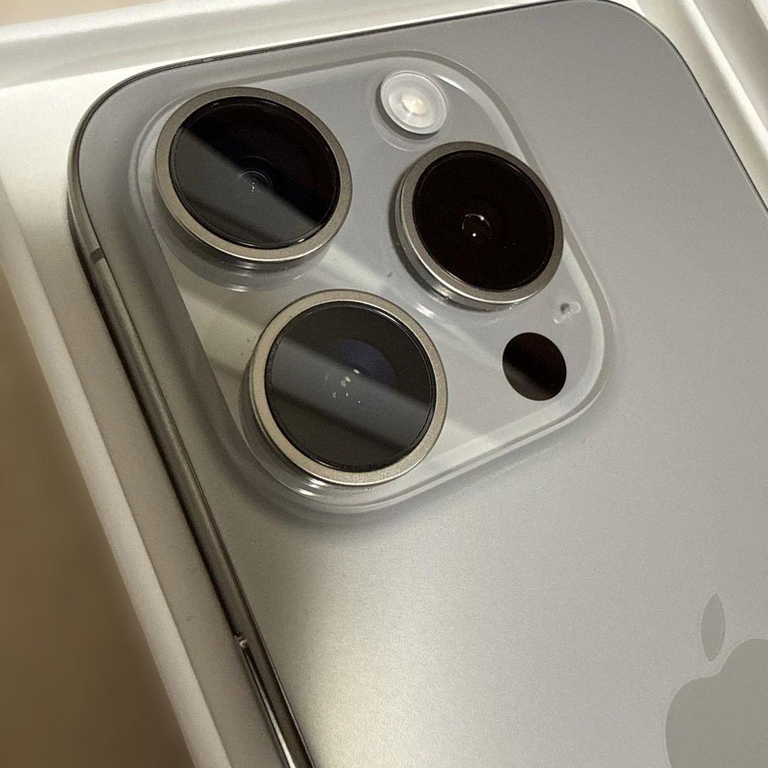 【美品】iPhone 15 Pro｜256GB｜SIMフリー版