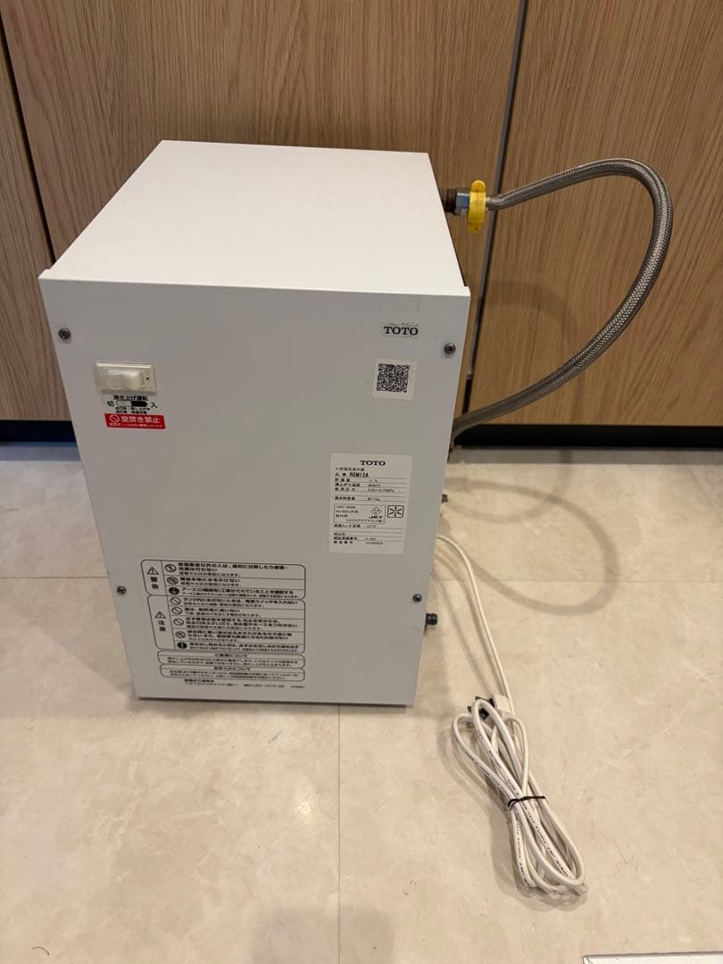 TOTO　小型温水器　元止め式　温度約６０℃　2017年製　REM12A