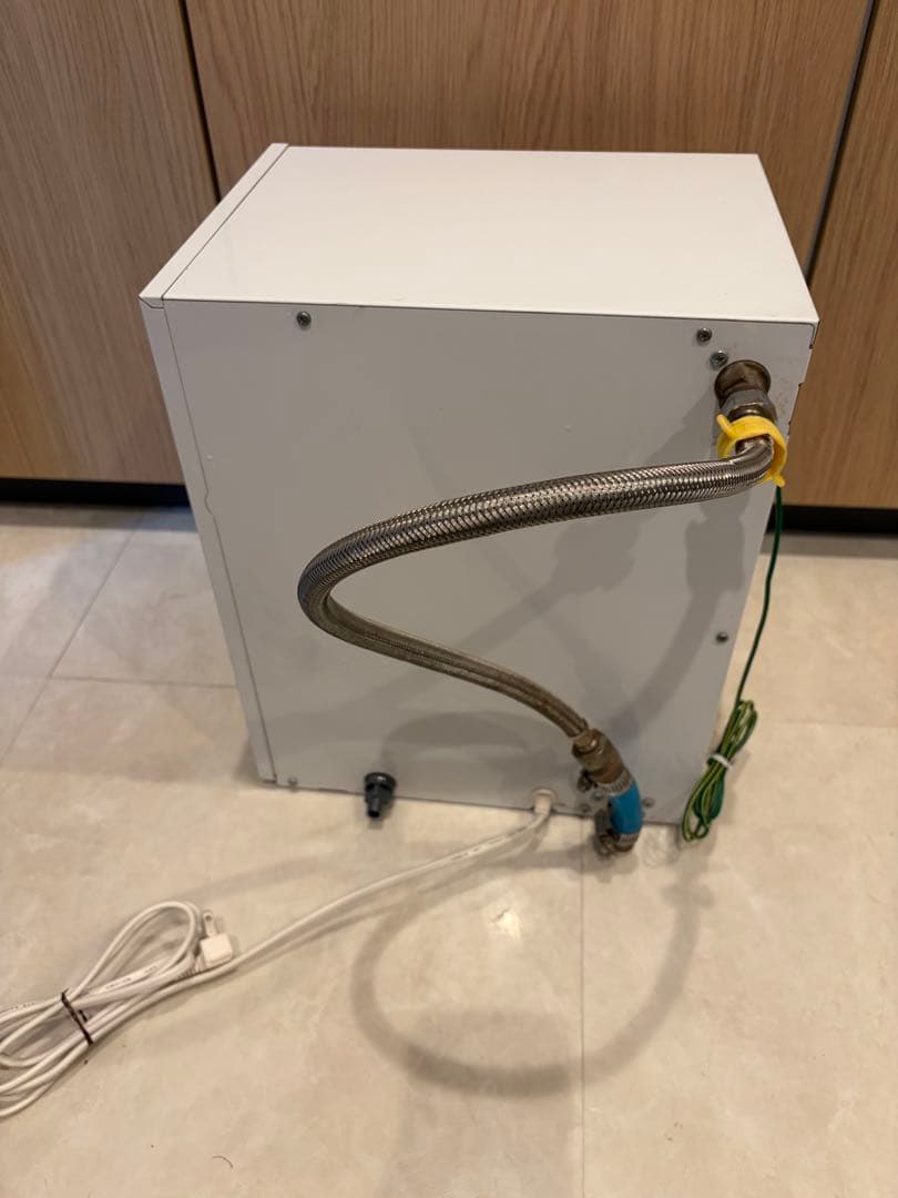 TOTO　小型温水器　元止め式　温度約６０℃　2017年製　REM12A