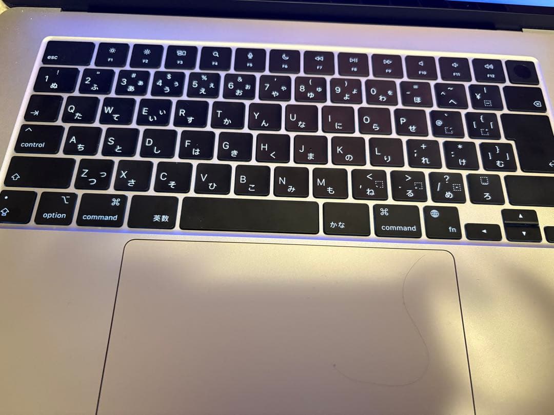 MacBook Air M2 美品　スターライト　数回使用　　512GB