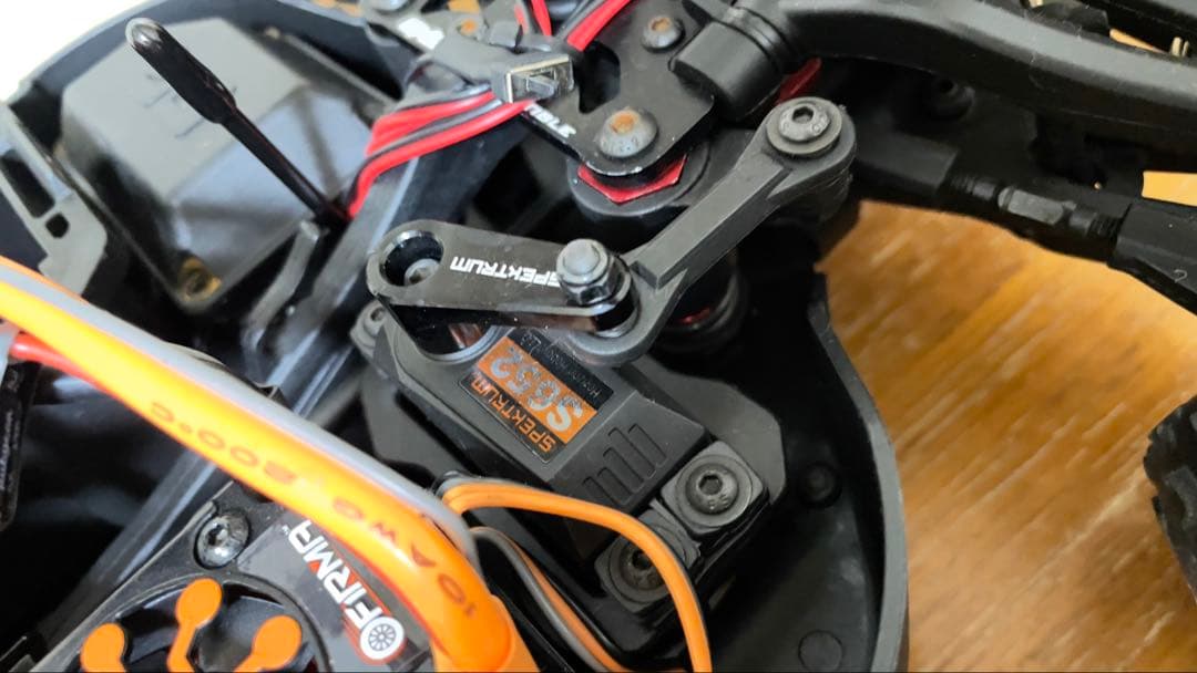 arrma タイフーン 6s