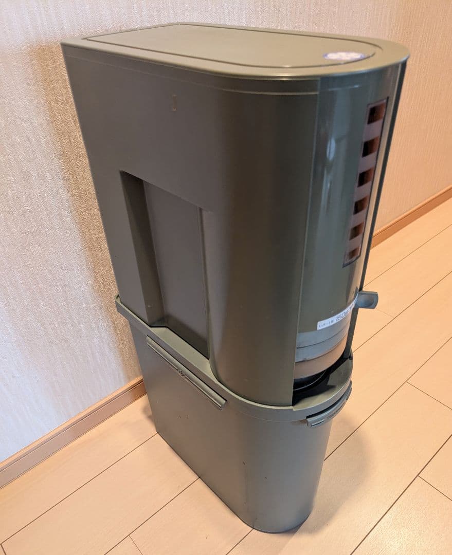 Tupperware ライスディスペンサー＆キッチンキーパー (米びつ)