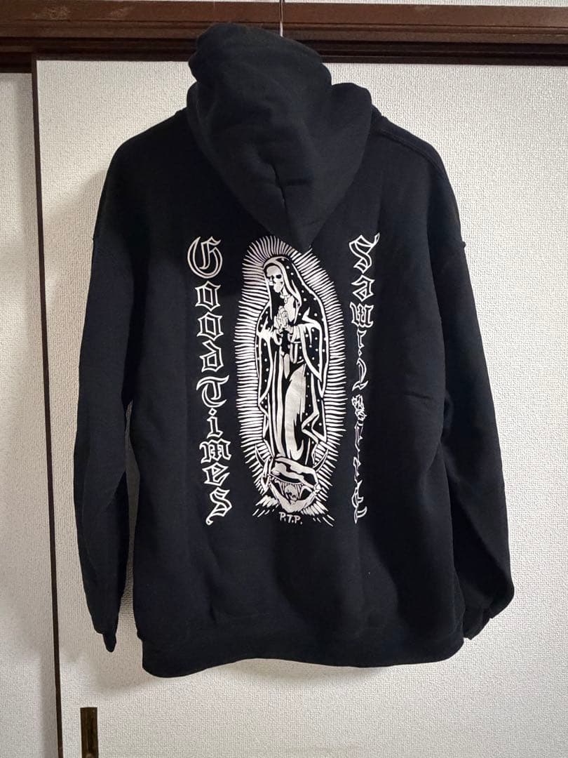 R*‬様 Pay money to my pain ptp マリア パーカー レ