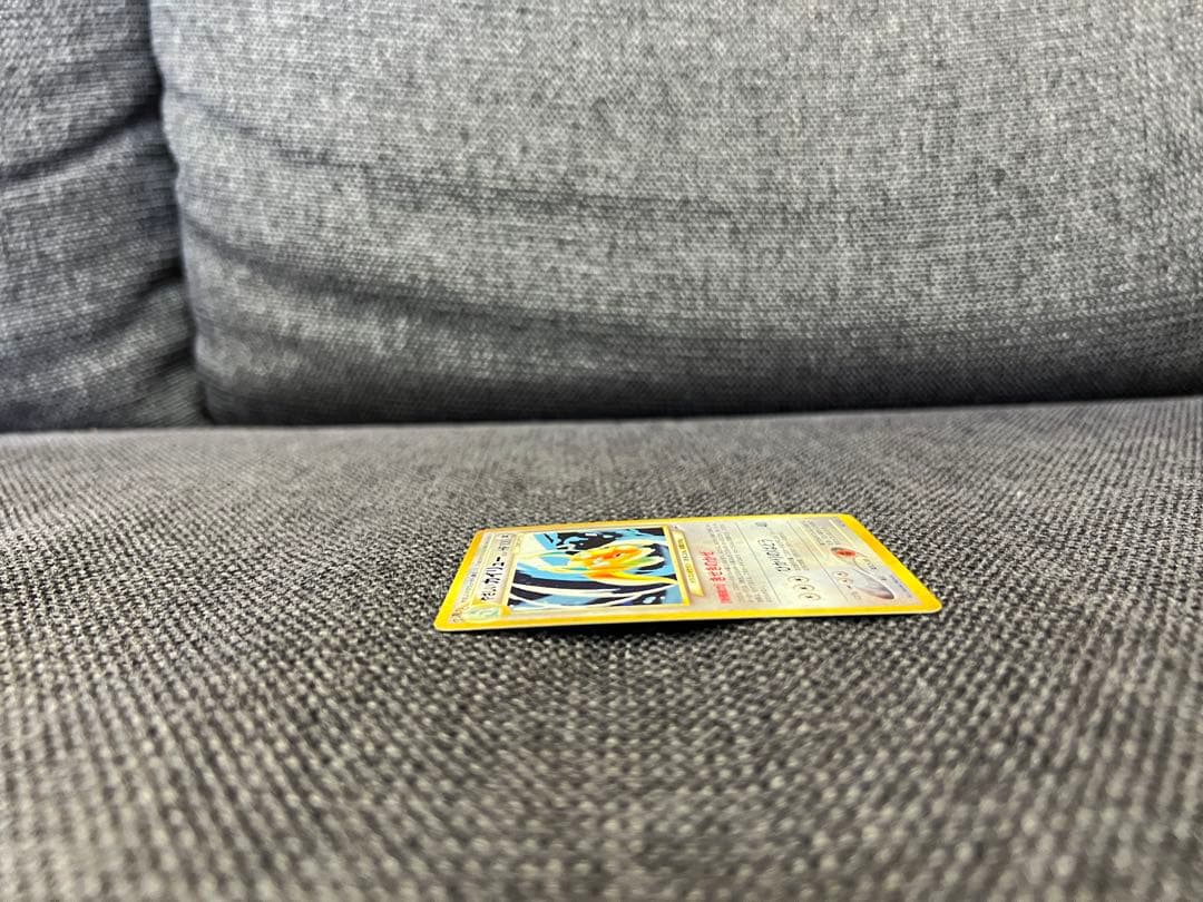 希少 絶版 ポケモンカード 旧裏 やさしいカイリュー キラ No.149