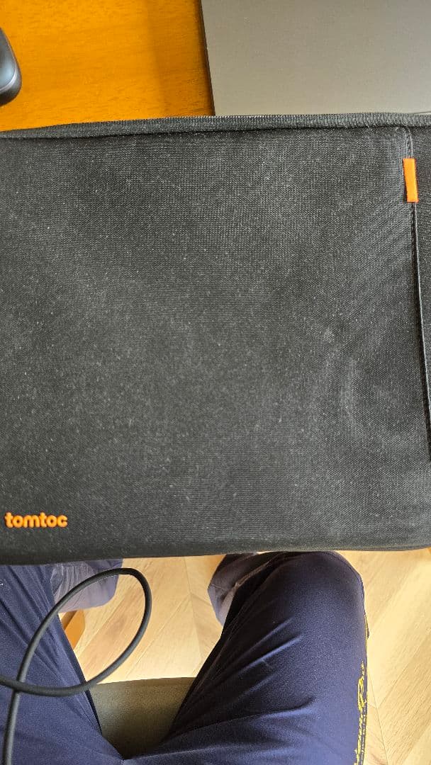 【ほぼ新品】Lenovo Yoga Pro 7i Gen 10 Aura Edi