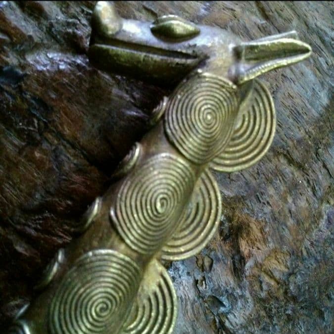 アフリカ　トーゴ共和国　新品　ハンドメイド真鍮　アニマル　キリン