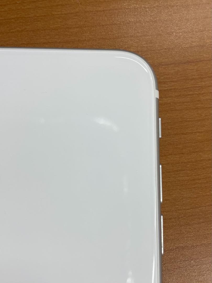動作確認済み iPhone SE 第2世代 128GB ID:C6002