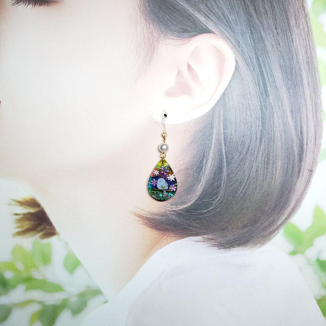 No.1610-C　シマエナガ☆お花☆パール☆レジン☆ピアス・イヤリング