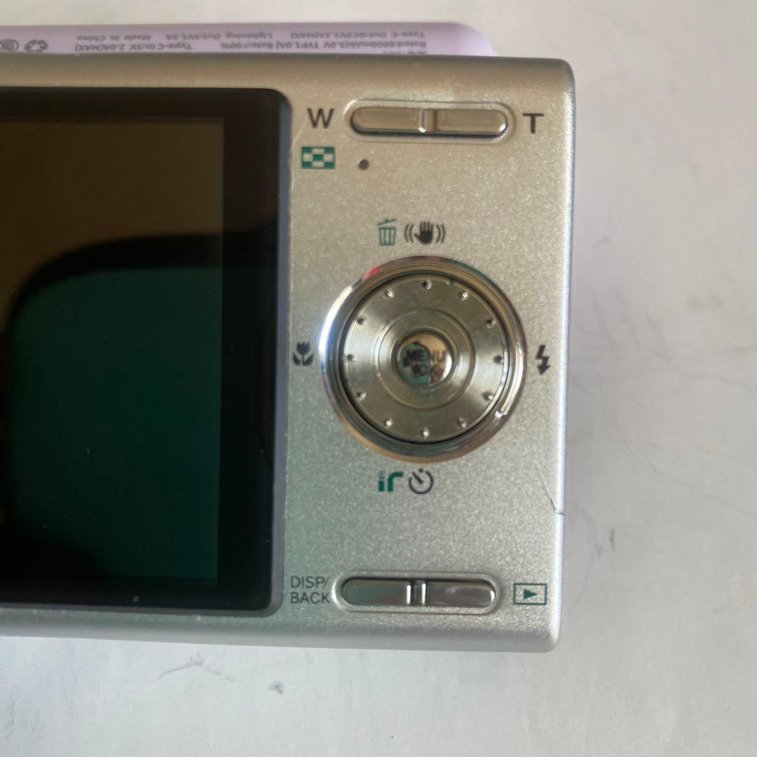 Fujifilm FinePix Z250fd コンパクトデジタルカメラ