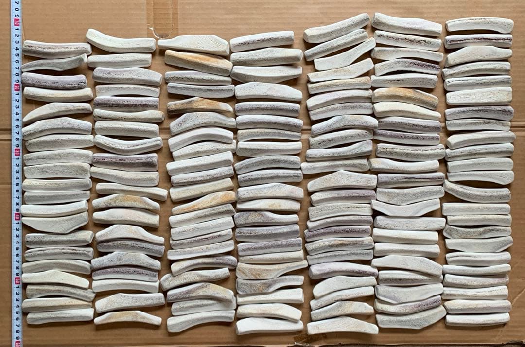 No.2118『鹿角4つ割り150本セット』鹿の角　エゾ鹿　鹿角　蝦夷鹿