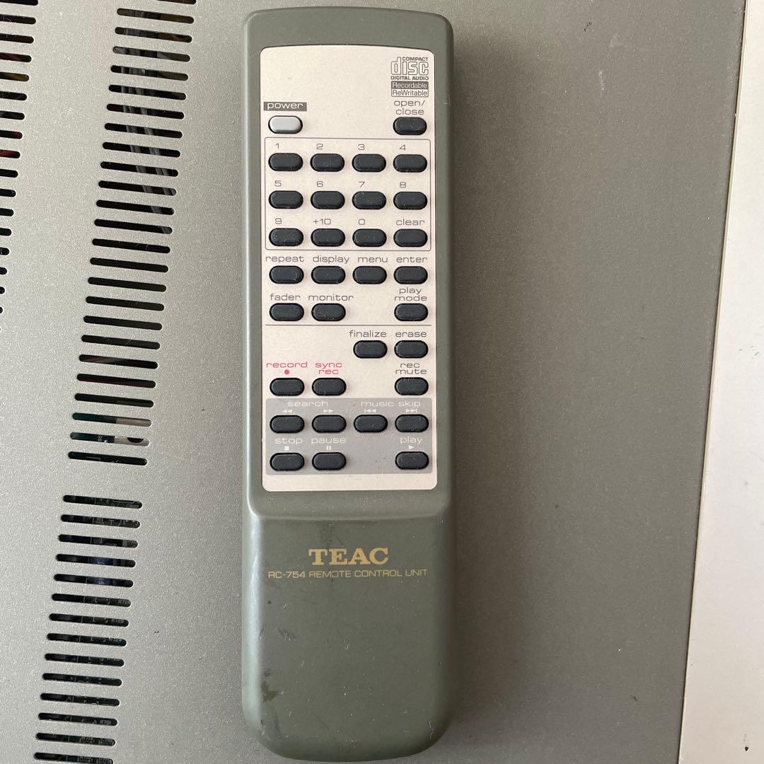 TEAC CDレコーダー　RW-800
