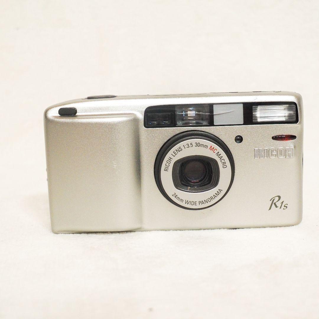 希少 完動 リコー Ricoh シルバーのRICOH R1s