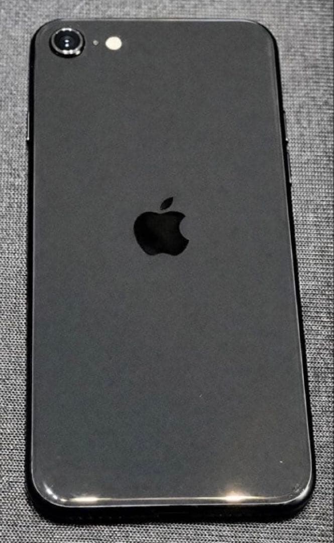 iPhone SE2 64GB SIMフリー 電池新品交換済 動作良好