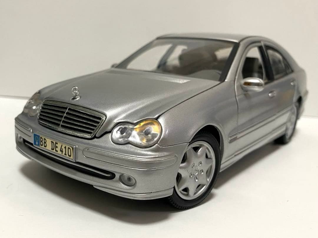 レア！美品1/18 ベンツ　C200 アヴァンギャルド　AMG シルバー　最安値