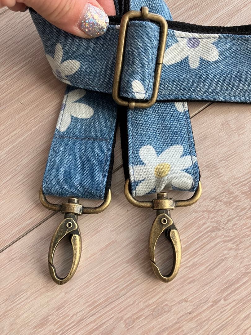 979 コロ葱(マロ)　花柄デニムリメイクバック　ハンドメイド