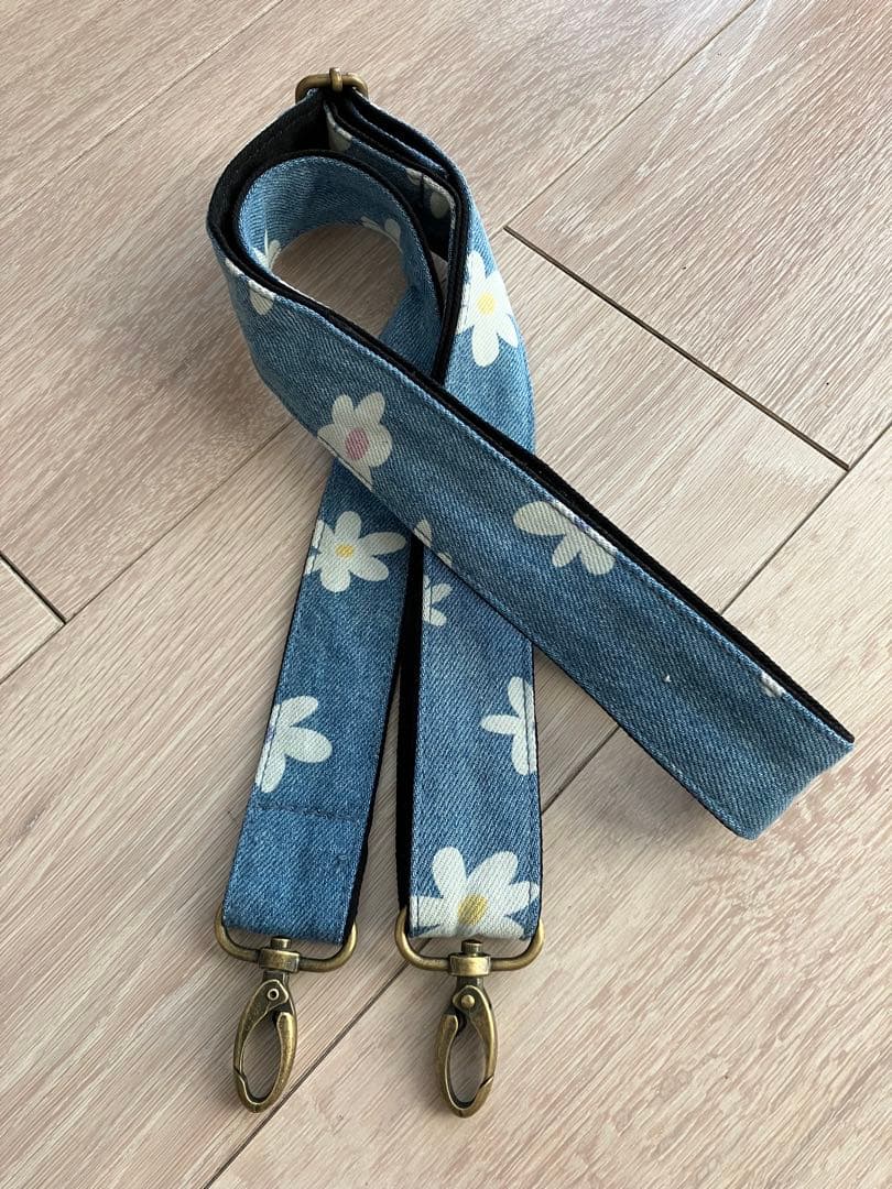 979 コロ葱(マロ)　花柄デニムリメイクバック　ハンドメイド