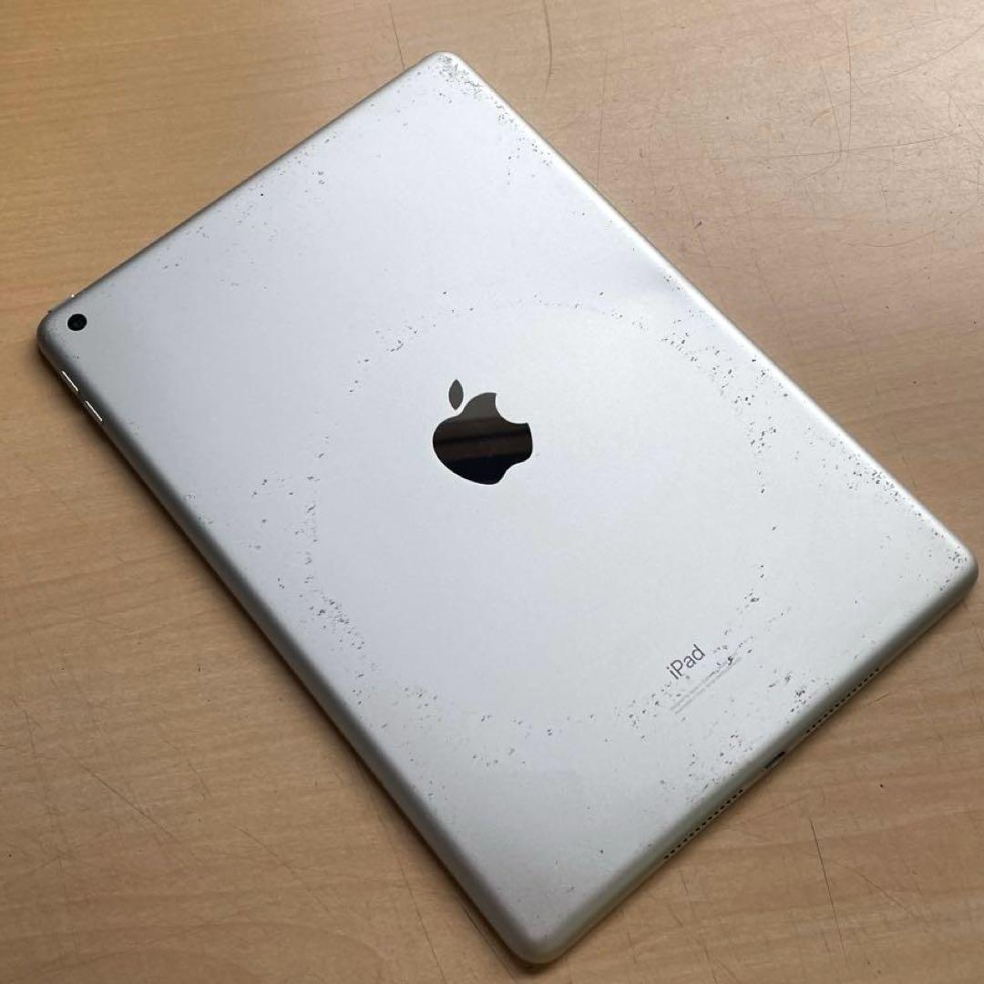 iPad 第8世代　A2270　Wi-Fiモデル　シルバー　32GB ジャンク品